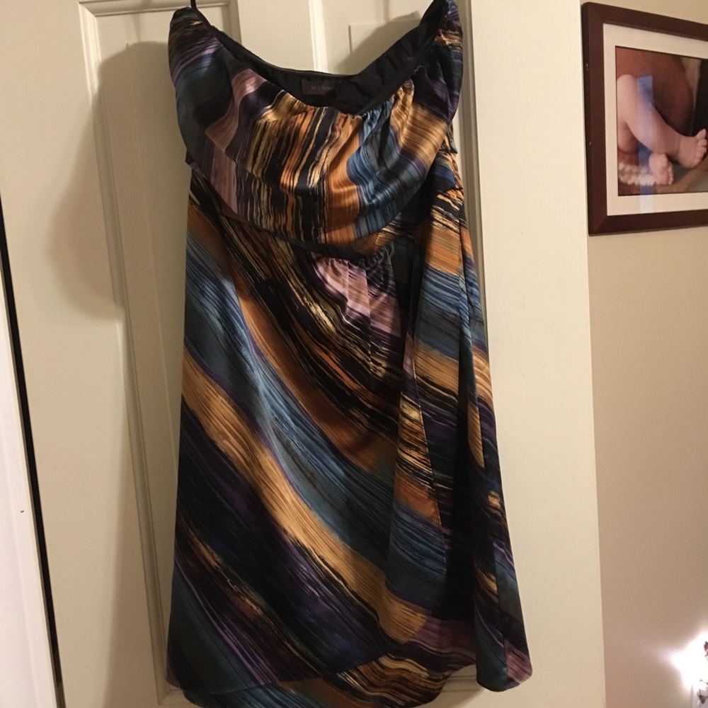 Limited strapless dress size 6 new
